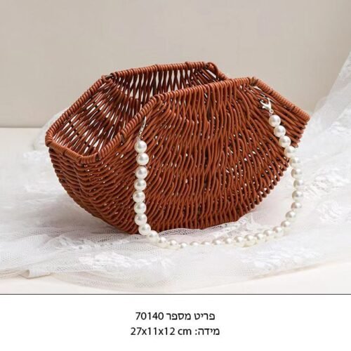 סלסלת נצרים ידית פנינים טרפז